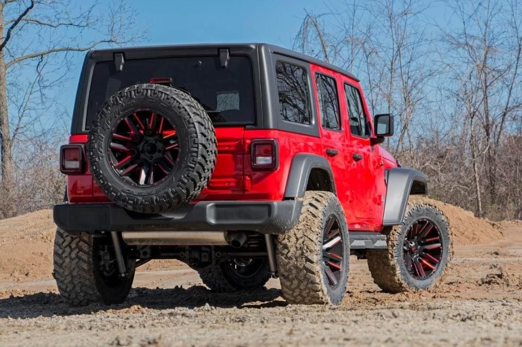 Rough Country 3.5 Inch Lift Kit | C/A Drop | 2-Door | Jeep Wrangler JL 4WD (2018-2023)