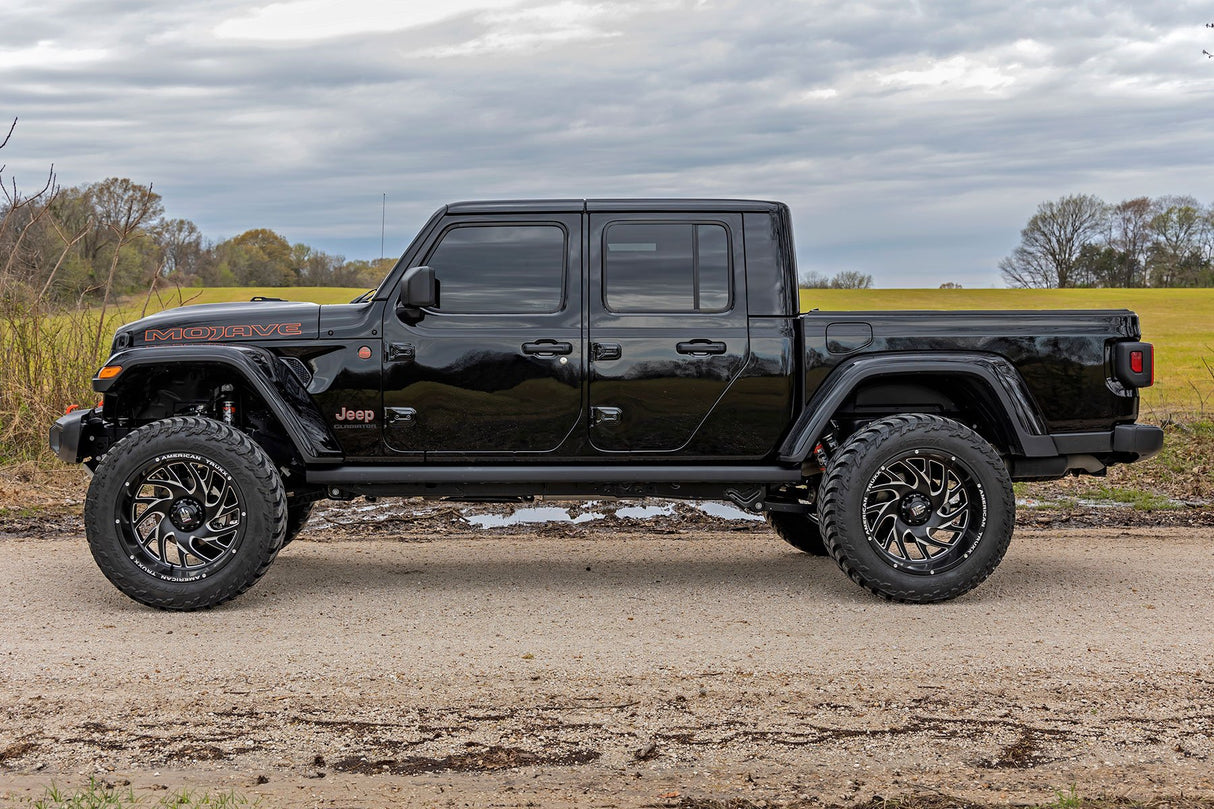 Rough Country 3.5 Inch Lift Kit | Jeep Gladiator JT Mojave 4WD (2020-2023)
