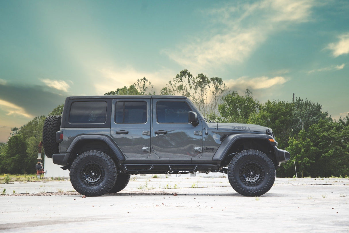 Rough Country 3.5 Inch Lift Kit | C/A Drop | 4-Door | EcoDiesel | Jeep Wrangler Unlimited (20-23)