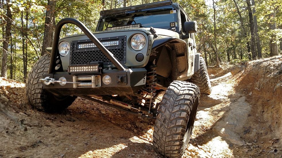 Rough Country 4 Inch Lift Kit | X-Series | Jeep Wrangler Unlimited 2WD/4WD (2007-2018)