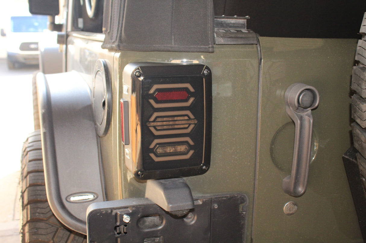 Trail Ops Octagon LED Tail Light TO-JK-5003