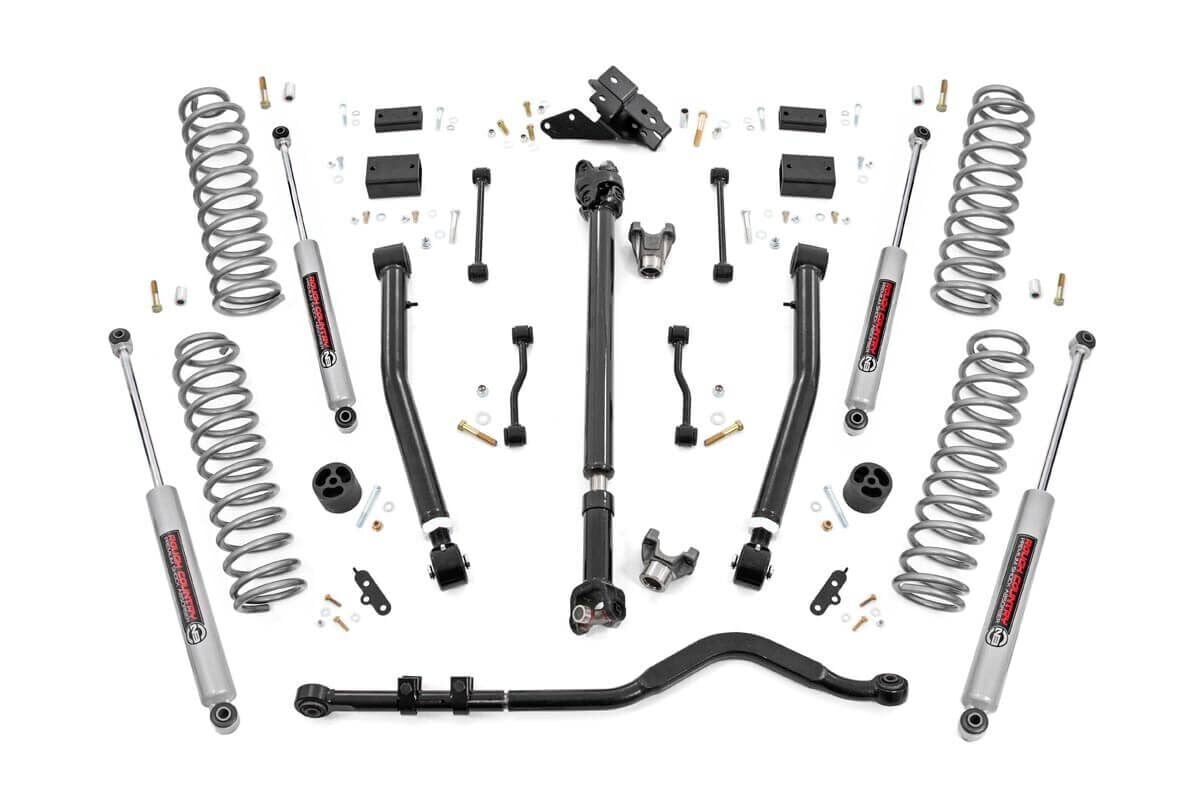 Rough Country 3.5 Inch Lift Kit | Adj Lower | FR D/S | Jeep Wrangler JL 4WD (2018-2023)
