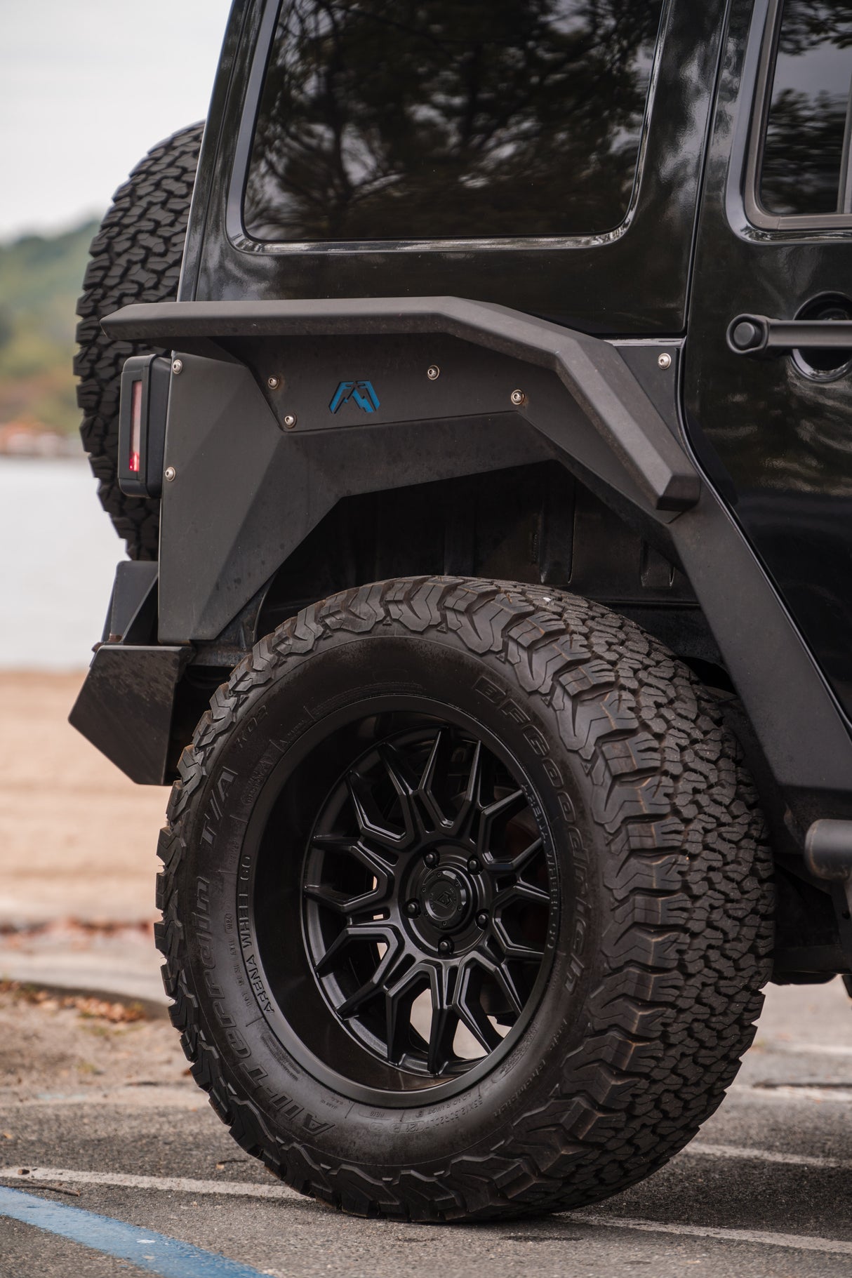 Premium 35" Tire and 20" Wheel Package