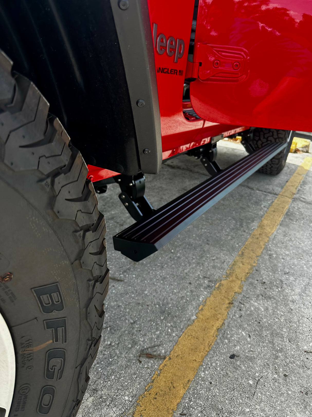 Trail Ops Premium Power Steps | Jeep Wrangler JL Unlimited 4-Door (2018–2025)