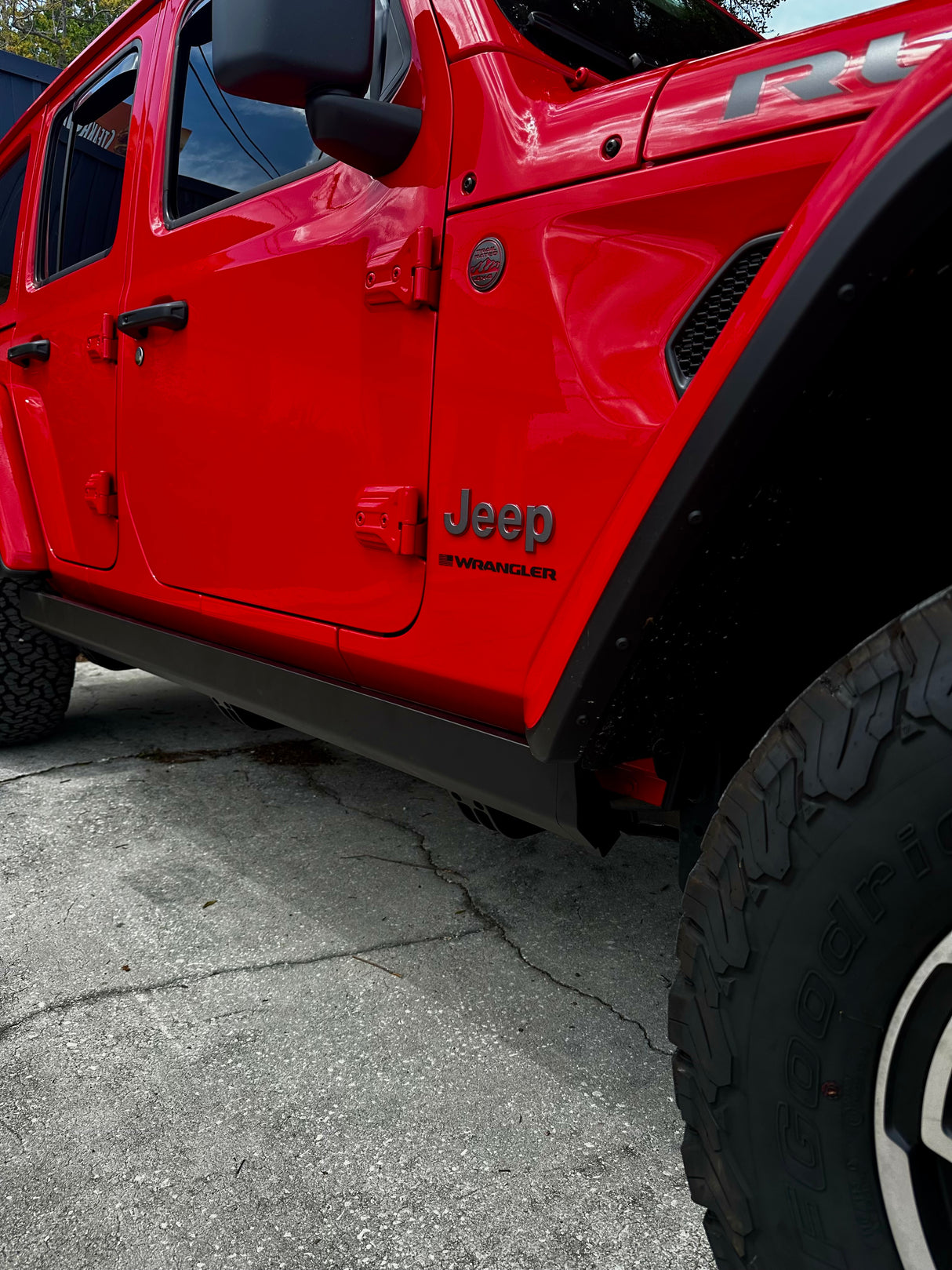 Trail Ops Premium Power Steps | Jeep Wrangler JL Unlimited 4-Door (2018–2025)