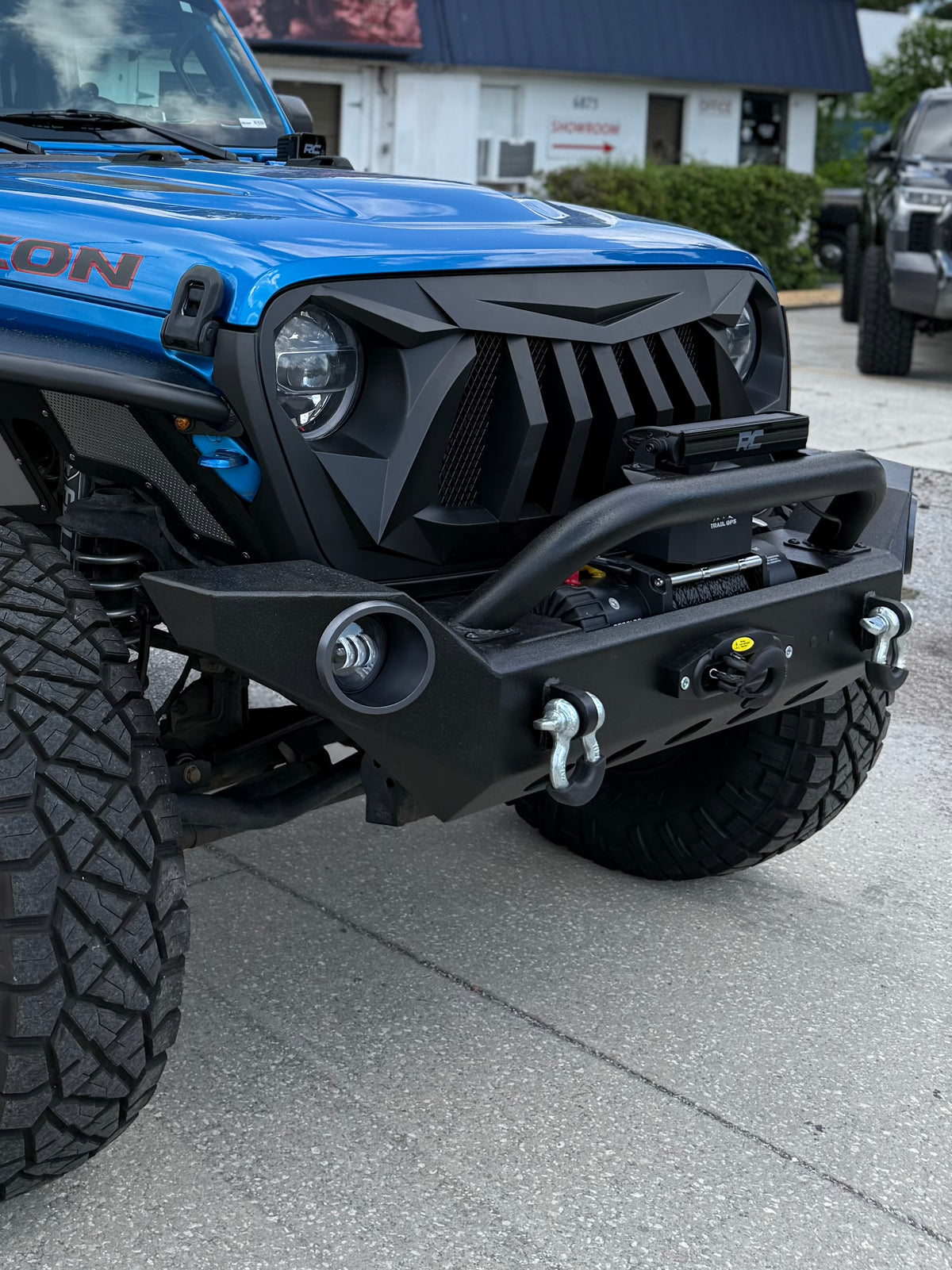 Trail Ops Bird of Prey Matte Black Grille for 2018-2026 Jeep Wrangler JL/JLU & Gladiator JT