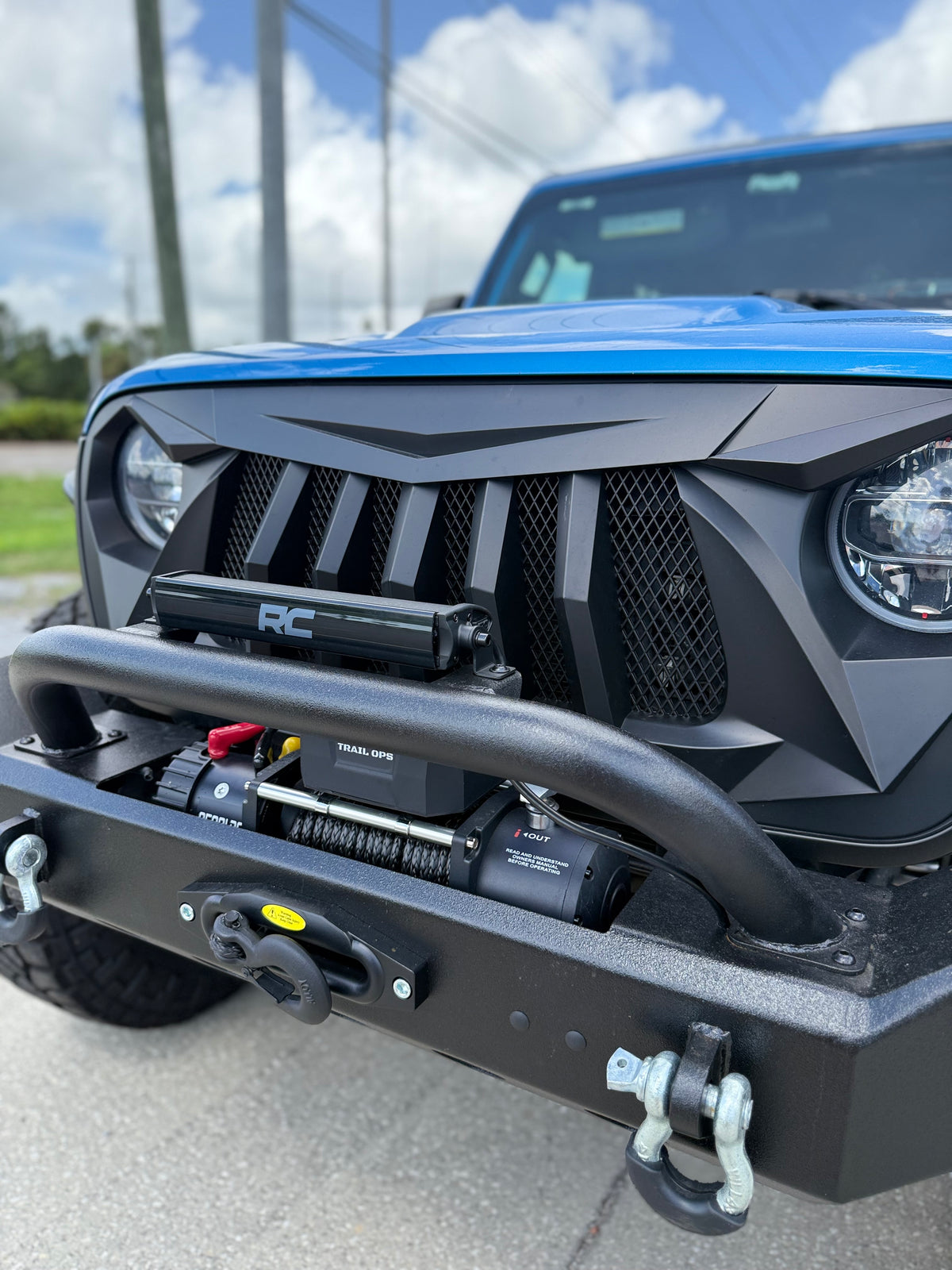 Trail Ops Bird of Prey Matte Black Grille for 2018-2026 Jeep Wrangler JL/JLU & Gladiator JT