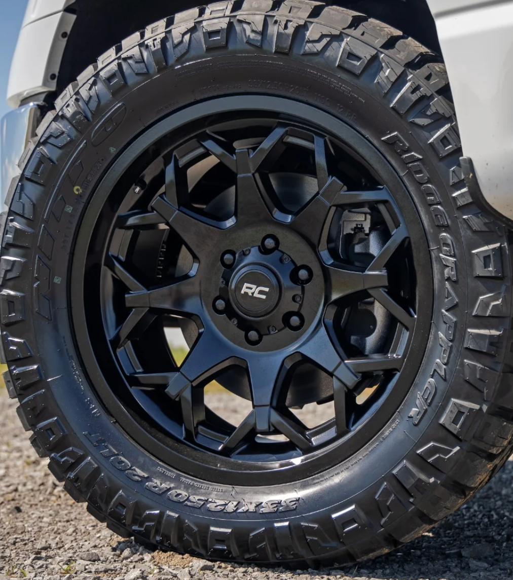 Rough Country 80 Series Wheel One-Piece | Semi Gloss Black | 20x10 | 5x5 | -25mm