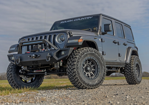 Rough Country 85 Series Wheel Simulated Beadlock | Gunmetal Gray/Black | 17x9 | 5x5 | -12mm