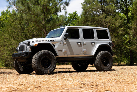 Rough Country 3.5 Inch Lift Kit | C/A Drop | 4-Door | 392 | Jeep Wrangler Unlimited (18-23)