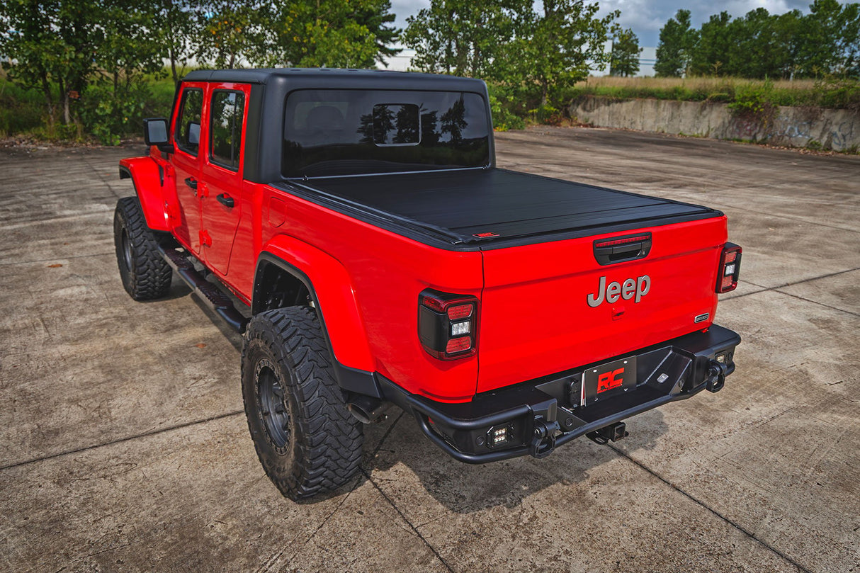 Rough Country Hard Roll Up Bed Cover | 5' Bed | Jeep Gladiator JT 4WD (2020-2025)