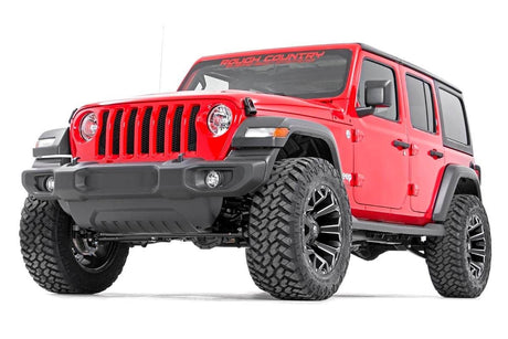 Rough Country 2.5 Inch Lift Kit | Coils | Jeep Wrangler Unlimited Rubicon 4WD (2018-2023)