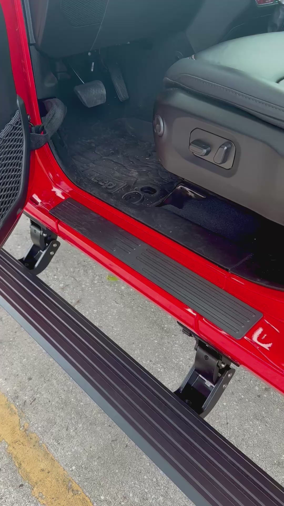 Trail Ops Premium Power Steps | Jeep Wrangler JL Unlimited 4-Door (2018–2025)
