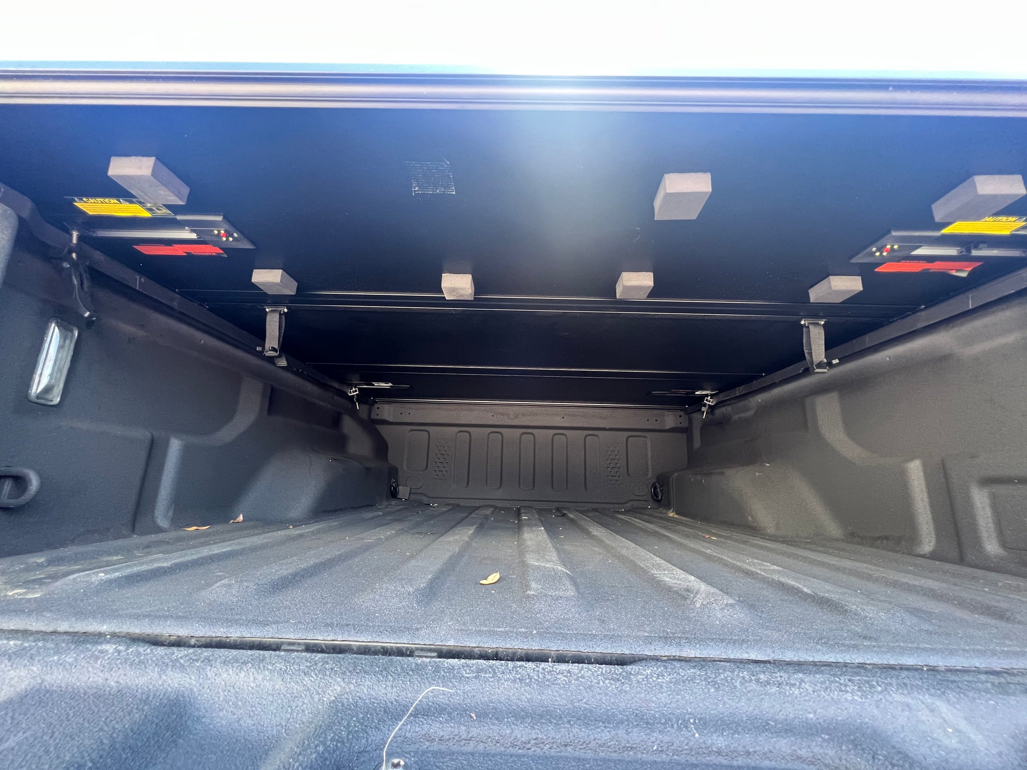 Trail Ops Aluminum Bed Cover TO-JT-012