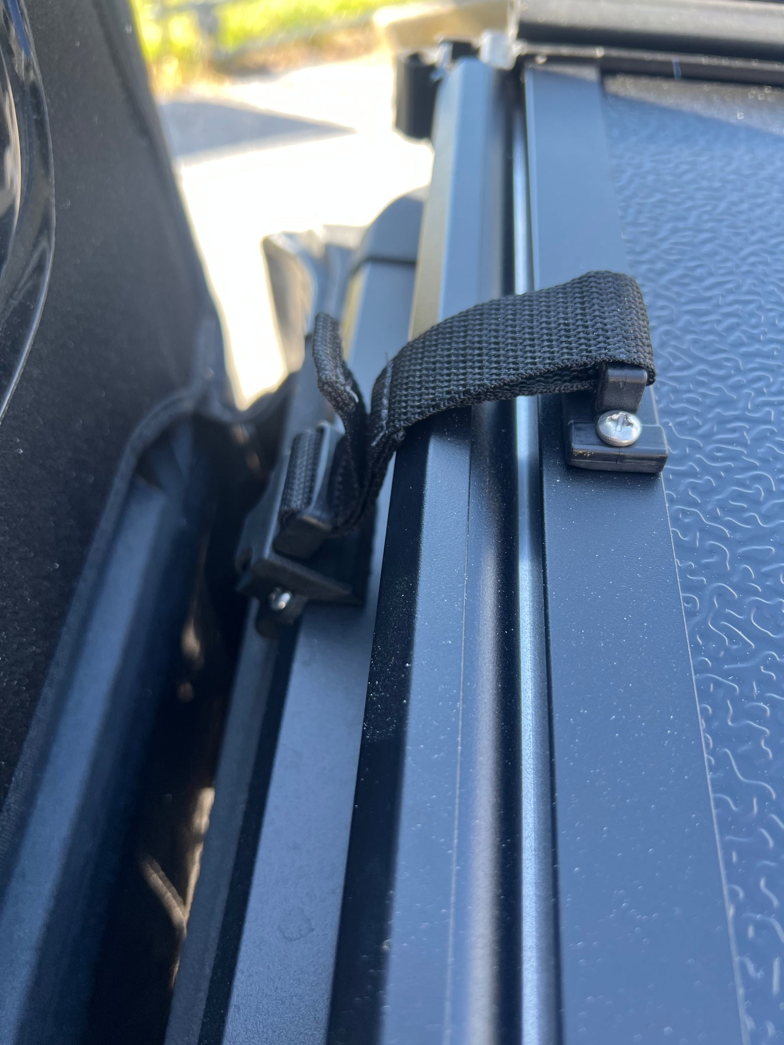 Trail Ops Aluminum Bed Cover TO-JT-012