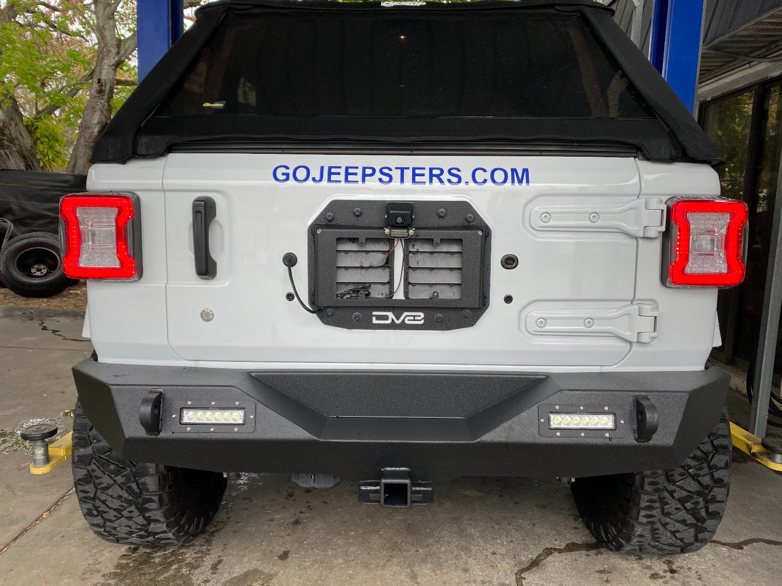 Trail Ops LED Tail Light TO-JL-LL-005-B