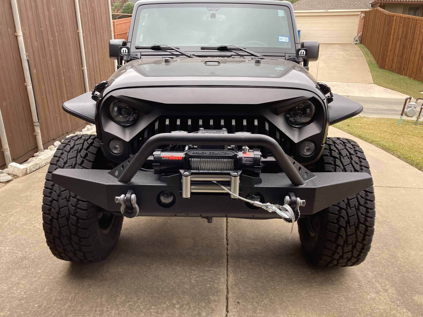 Rough Country 9500 with Steel Cable PRO9500 (If Bumper Removal Required Add $104)